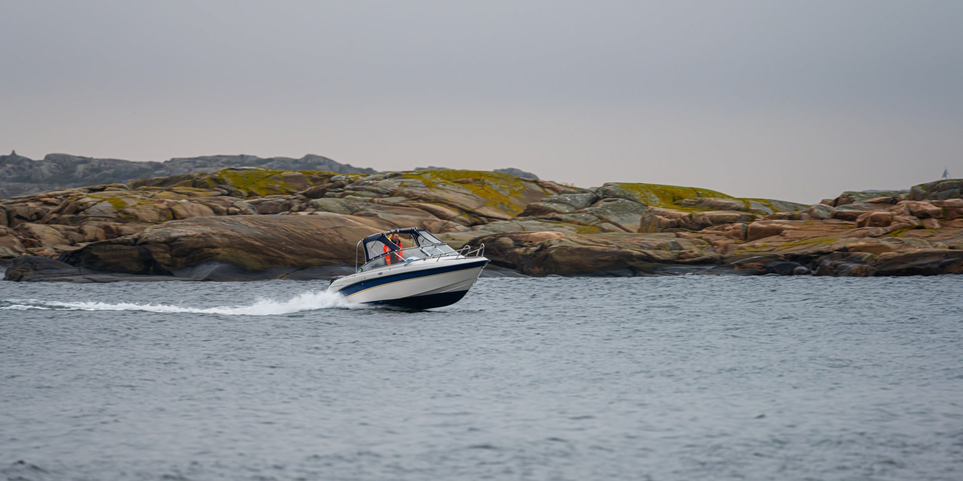 "Motorbåt